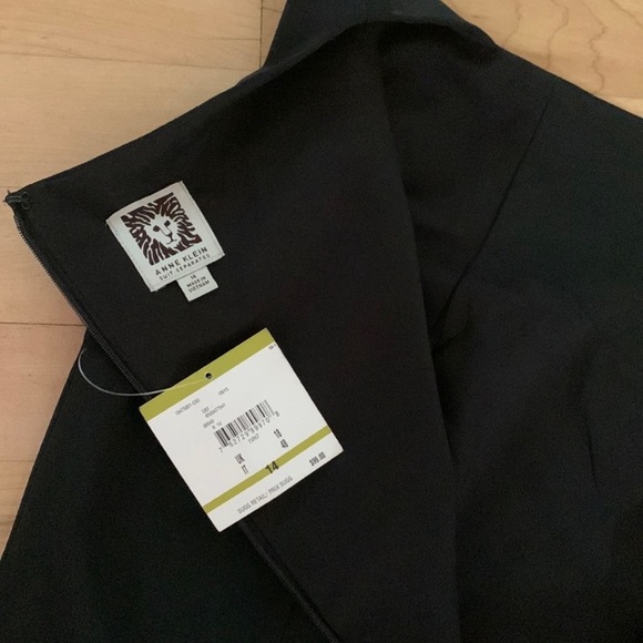 Women’s Anne Klein Sleeveless Black Dress - Picture 6 of 9